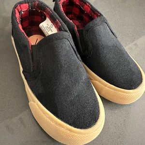 Tommy Bahamas shoes
